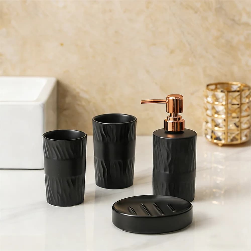 Set di 4 Accessori da Bagno in Ceramica Nera, Include Dispenser Sapone, Portaspazzolino, Portasapone e Bicchiere per Collutorio