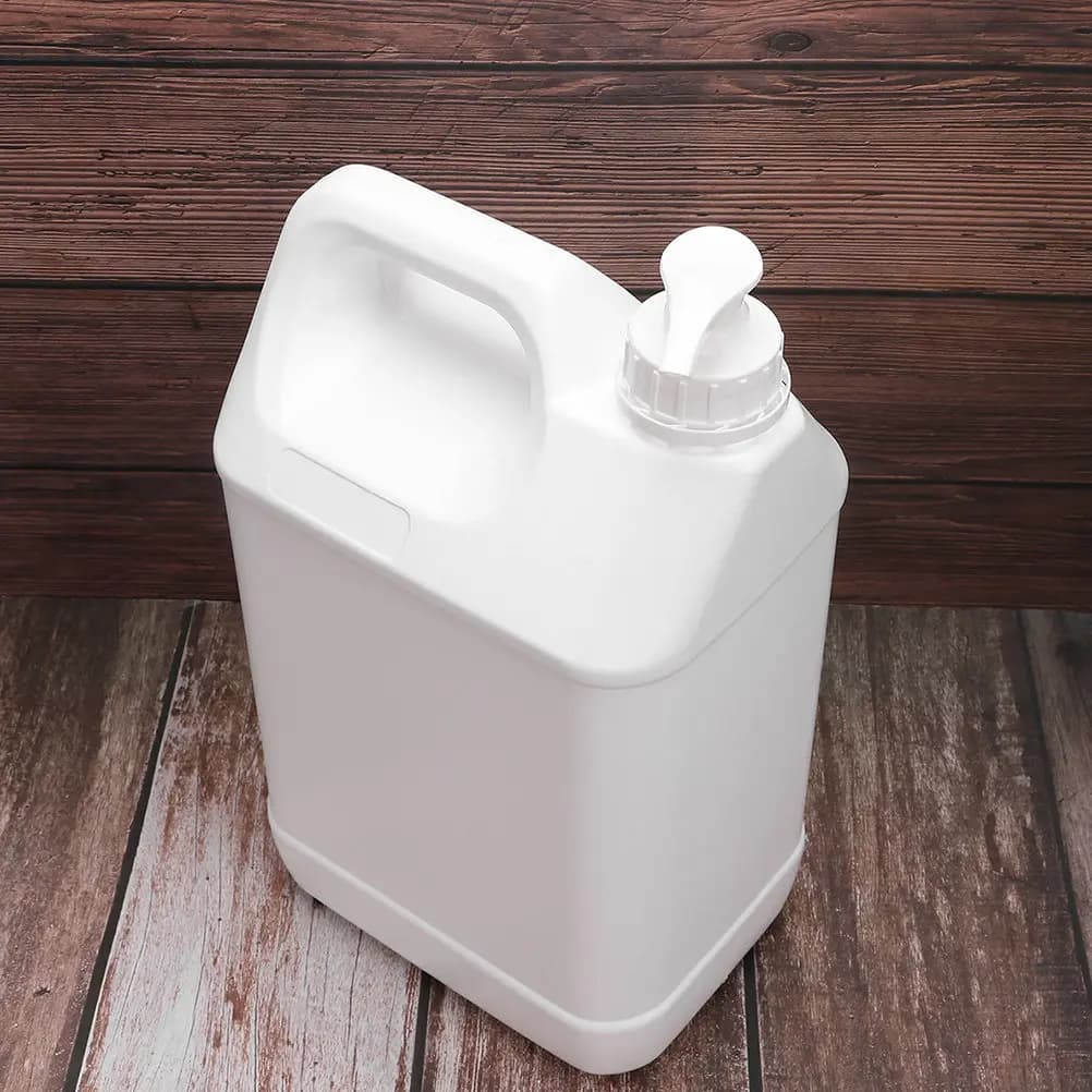 Dispenser a pompa multiuso ricaricabile per detersivo, sapone, lozione, gel - Compatto, leggero, con bordi lucidi, facile da usare