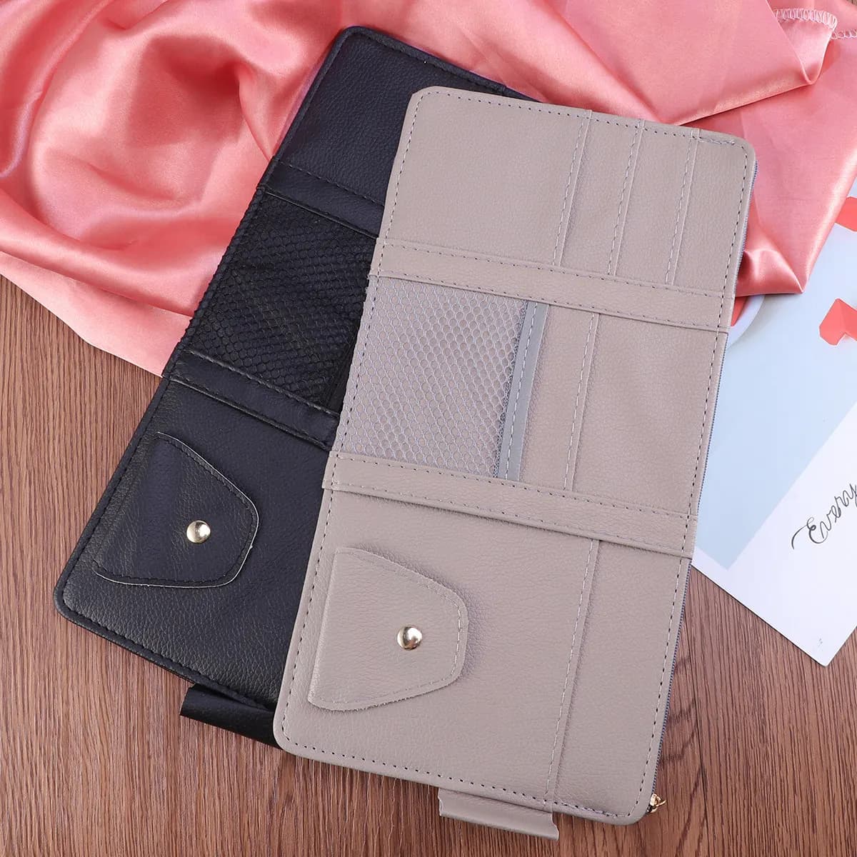 Organizer per Parasole Auto Grigio, Borsa Portaoggetti Multifunzionale per Telefono, Carte, Biglietti, Resistente alla Polvere e al Calore, Accessorio Auto