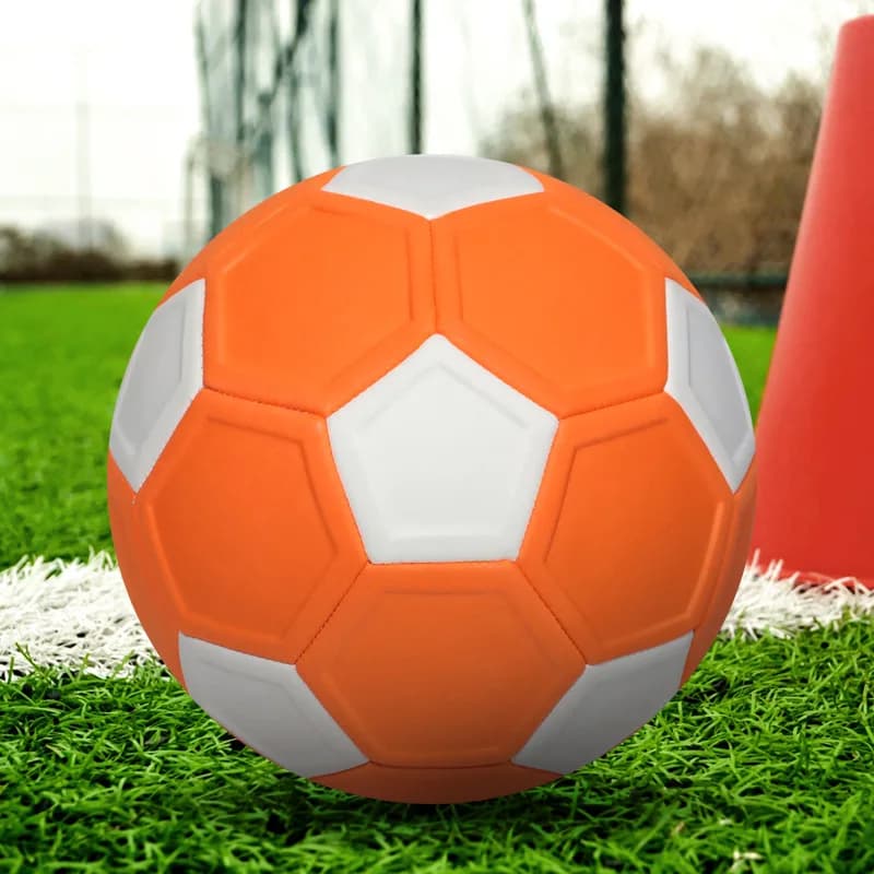 Professional training ball for adults and boys with curved trajectory technology for matches and workouts