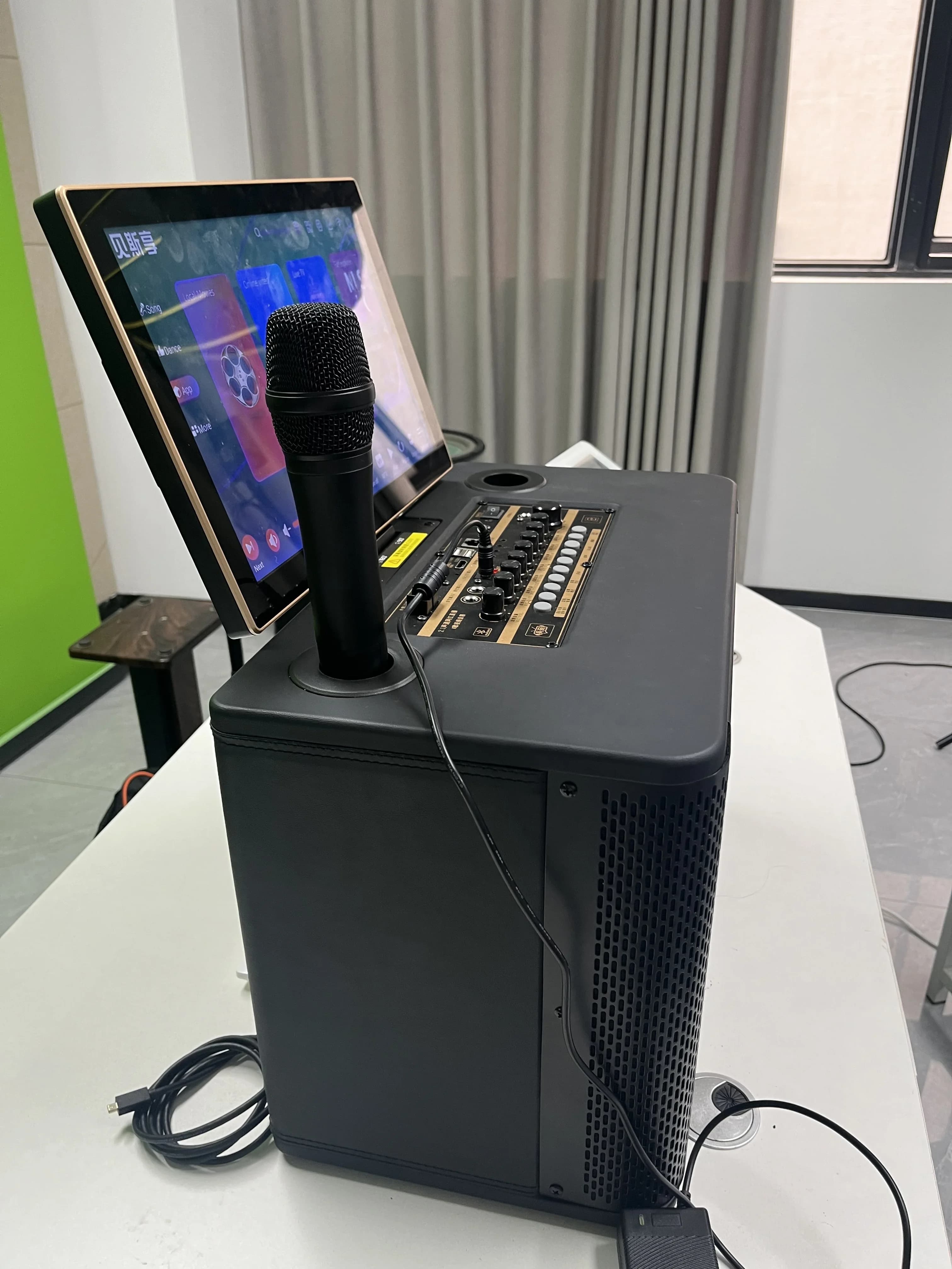 Sistema Musicale Completo Professionale per KTV Commerciale, Macchina per Karaoke, Jukebox Vocale, Attrezzatura per Altoparlanti