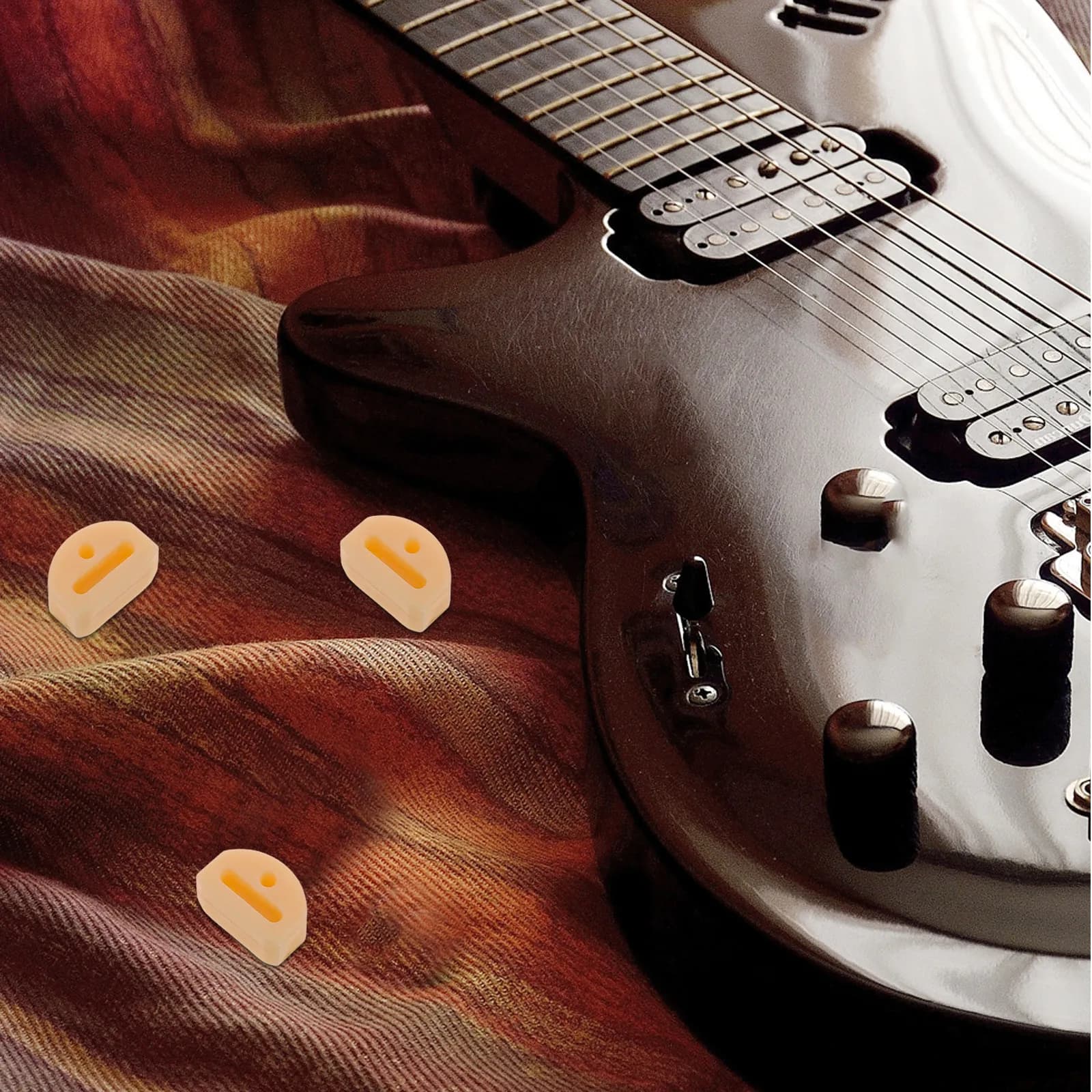 6 Pezzi Fermacorde per Chitarra Classica, in Plastica Beige, Fissaggi per Corde in Nylon per Chitarra Flamenco, Acustica e Ukulele