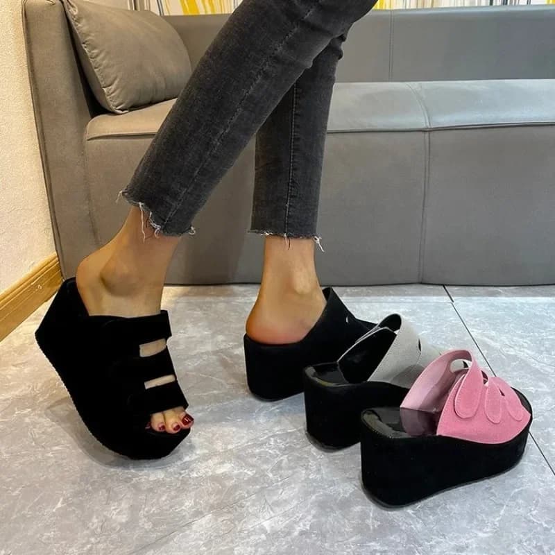 Fashion Slippers Women's 2024 Korean Edition Summer Large Thick Sole Slope Heel Slippers 43 High Heel Women's Slippers