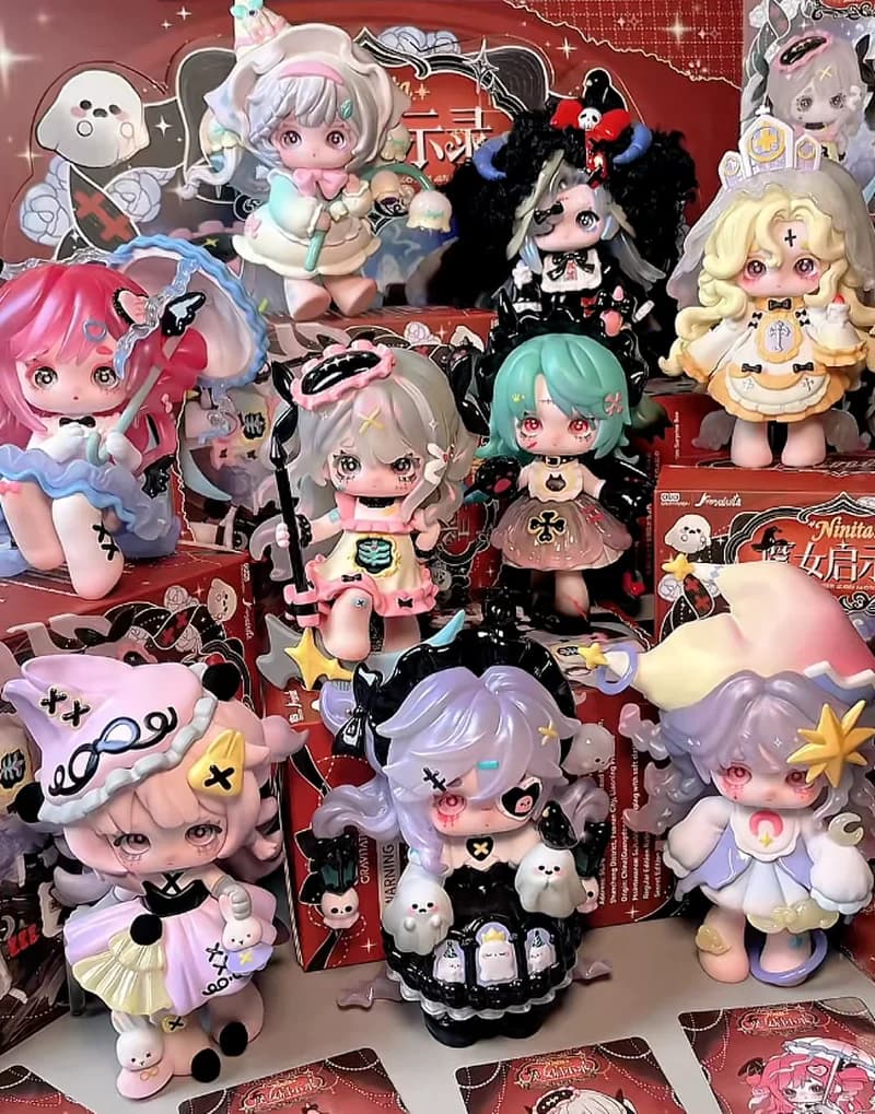 Ninita Witch Revelation Blind Box Statuette da Collezione Kawaii Anime, Decorazione da Scrivania, Bambola Artigianale, Giocattolo Artistico, Regalo di Capodanno per Ragazze