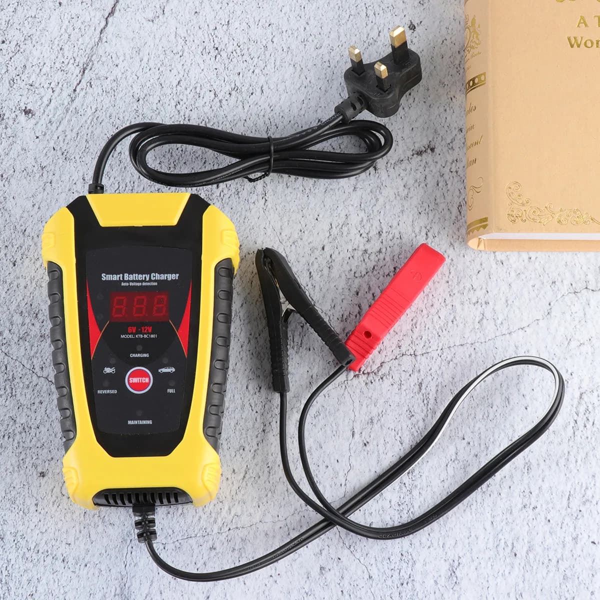 Caricabatterie Intelligente Completo a 3 Fasi, Ricarica Rapida Automatica per Batterie al Calcio, Gel, AGM, Wet, Accessori per Moto, Durevole