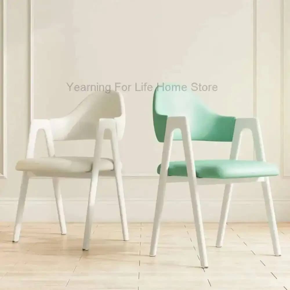 Sedie da pranzo bianche per banchetti, moderne e comode, per hotel, da gaming, ergonomiche, per interni