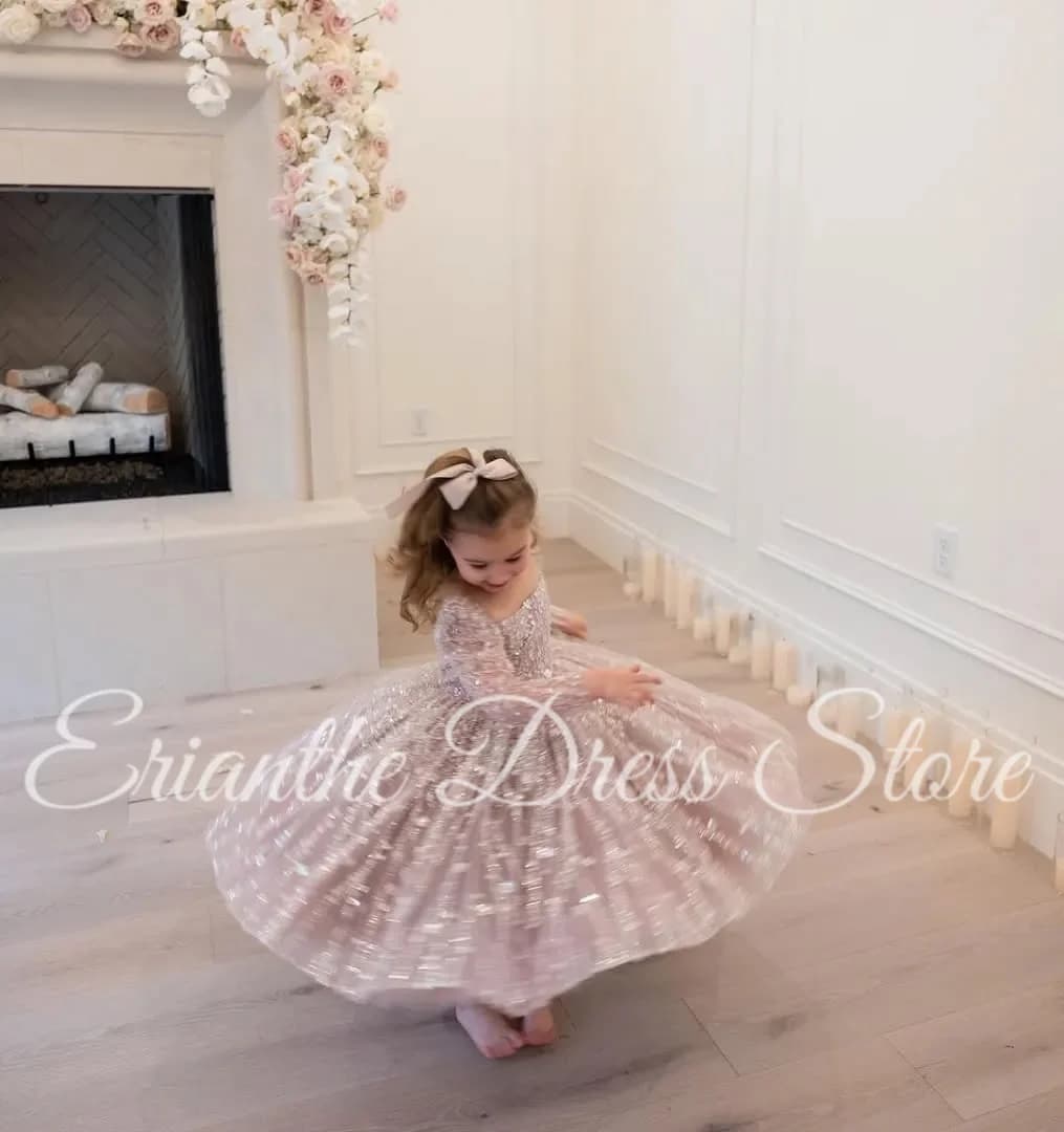 Abito da ragazza di fiore rosa chiaro per matrimonio Tulle con paillettes gonfie Principessa Bambino Primo abito da festa di compleanno eucaristico personalizzato