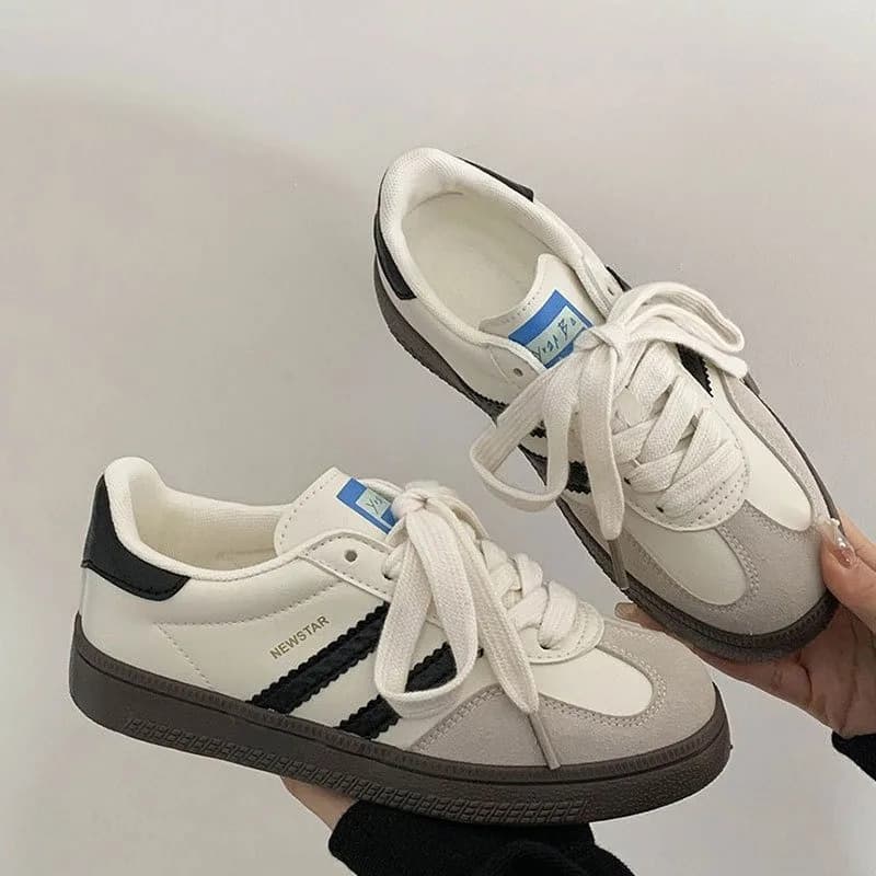 Scarpe da ginnastica da donna Scarpe vulcanizzate con lacci alla moda Scarpe da allenamento da tennis di lusso per donna Scarpe da corsa sportive casual Scarpe da donna
