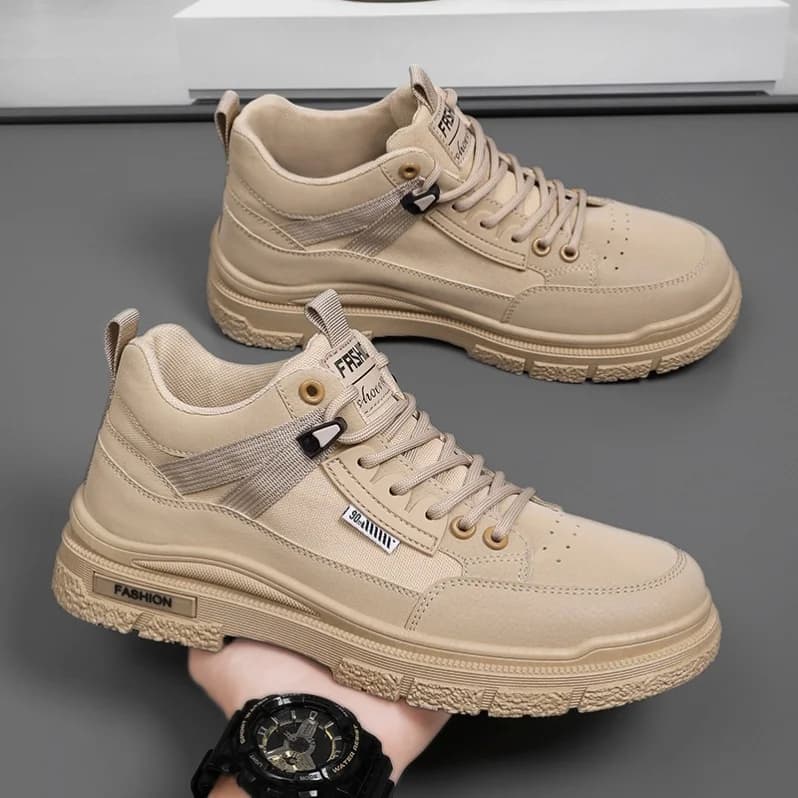 Men's High Top Casual Shoes Spring British Style Retro Leisure Board Shoes Mid-Cut Waterproof Sports Heightening Black Workwe...