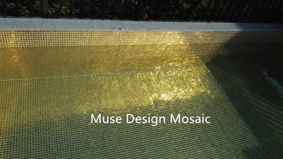 Piastrelle a mosaico in vetro a specchio dorato con onde, armadio, bagno, piscina, parete, piastrelle per pavimenti, piastrelle in mattoni resistenti agli alcali
