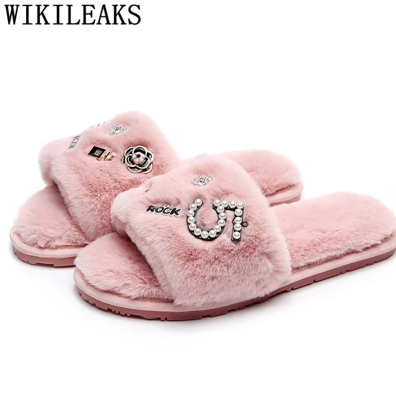 Designer profumo decorazione pantofole di pelliccia donna inverno infradito camelia perla perline sandali di pelliccia donna rosa diapositive Pantufas