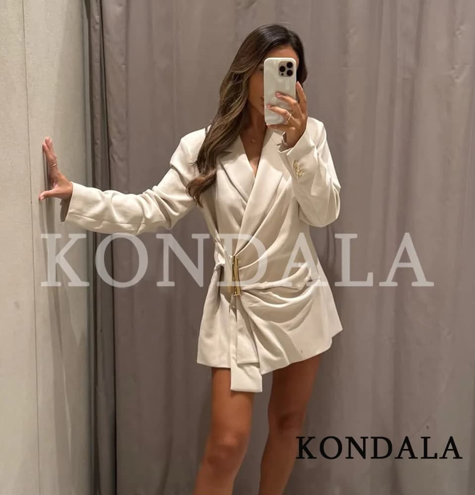 KONDALA Blazer Elegante da Donna con Cintura e Fibbia, Nuova Collezione Primavera 2026, Blazer Trendy per il Lavoro, Moda High Street, per Cene e Appuntamenti