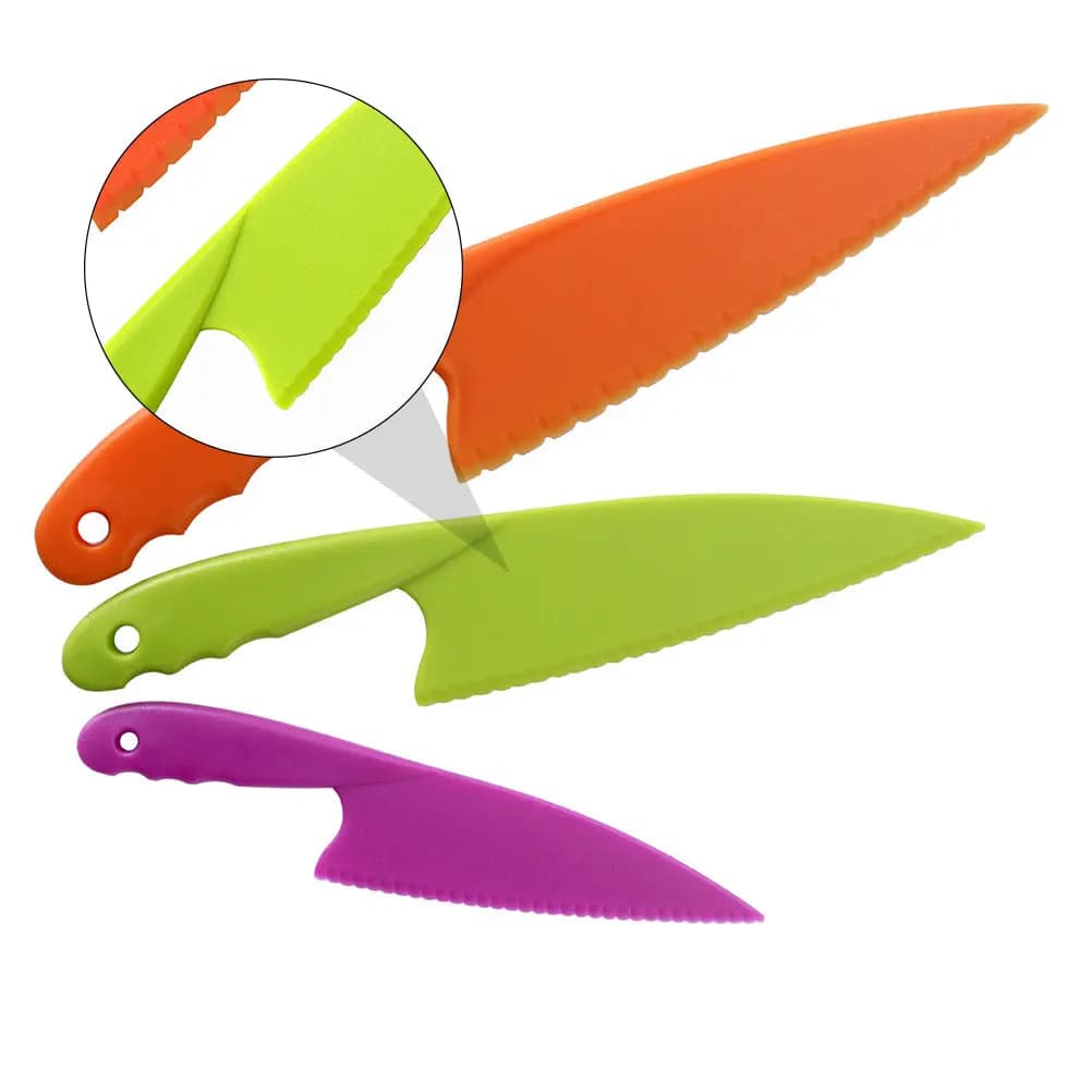 Set of Fruit Knives in Plastic, Lightweight and Safe, Cutting Tools for Kitchen, Pastry Gadget