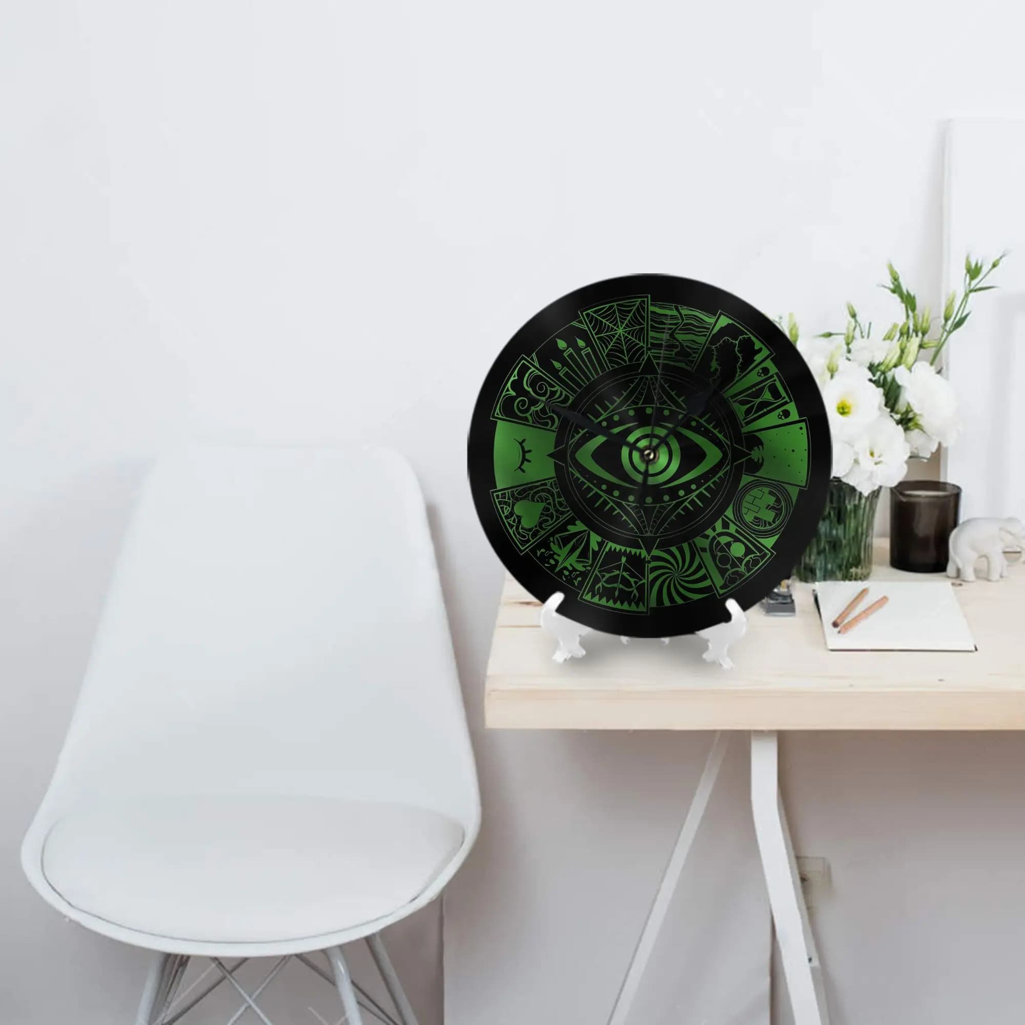 Wall clock with foot wheel, room decoration, silent round clock for bedroom, living room, kitchen, house