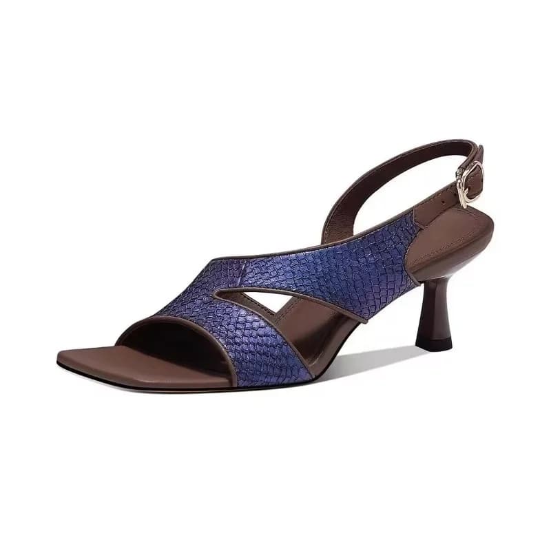 Nuovi sandali con tacco alto da donna nell'estate 2025, scarpe col tacco alto a punta sexy inclinate sul retro da donna
