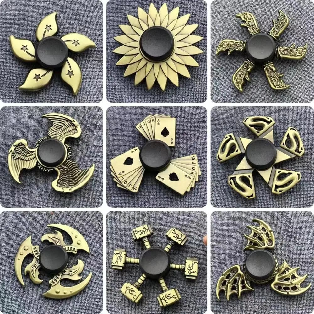 Giocattoli da scrivania Spinner da dito color ottone Spinner in metallo in lega di zinco Fidget Spinner Cool Funny Spinning a mano Regalo per adulti
