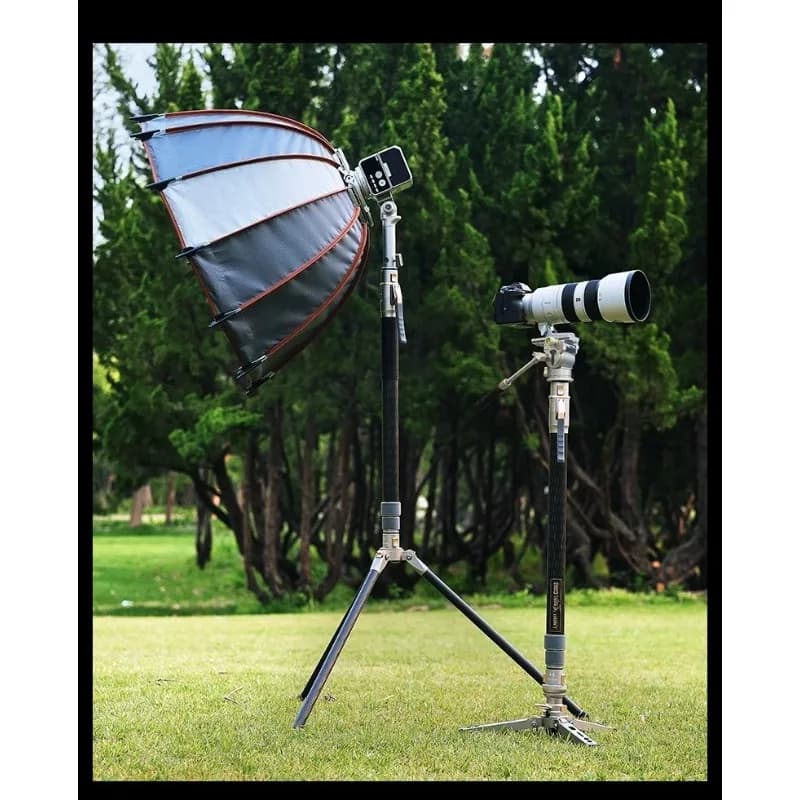 One-button lifting, opening and closing, stretching and quick dismantling outdoor tripod