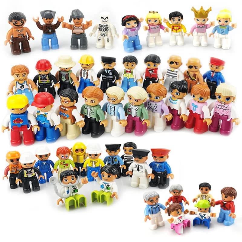 Play House Doll Model Big Building Blocks accessorio Family Worker Police Doctor Princess Toys For Children set di figure Multiple