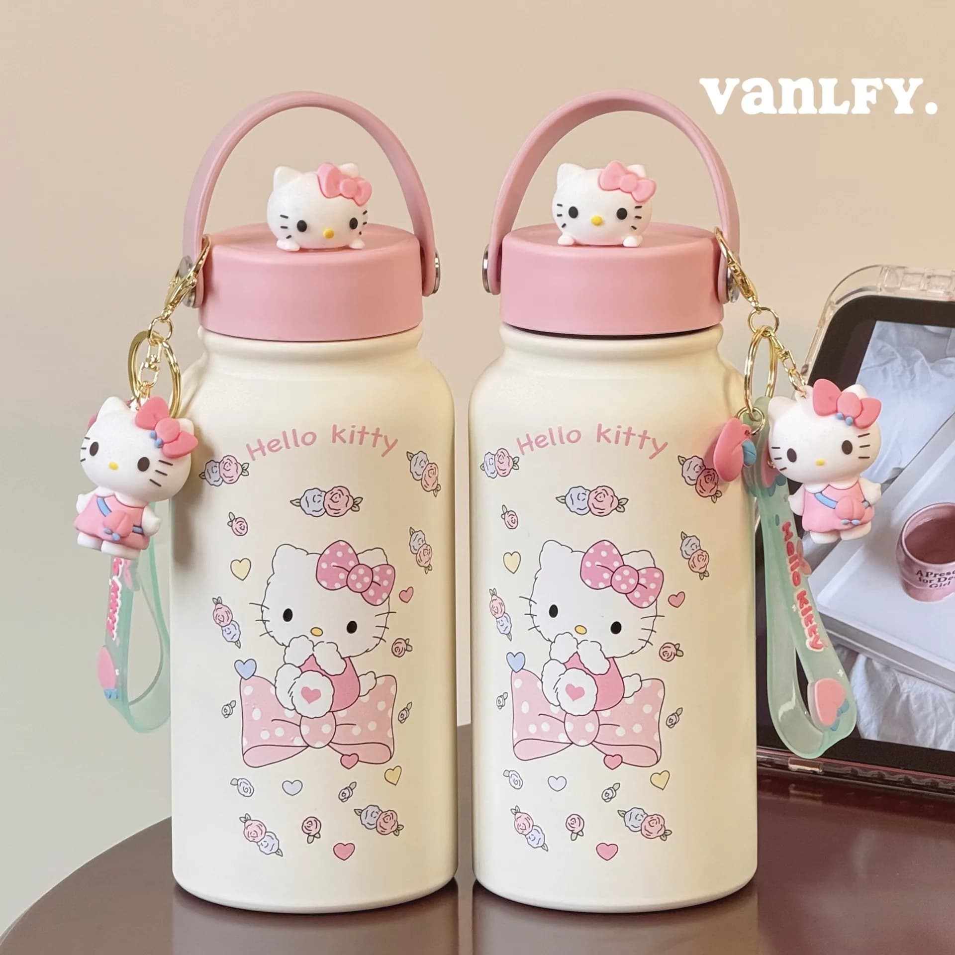 Sanrio Hello Kitty Cute Thermos Cup 900ml Portable water bottle with large capacity stainless steel vacuum insulation