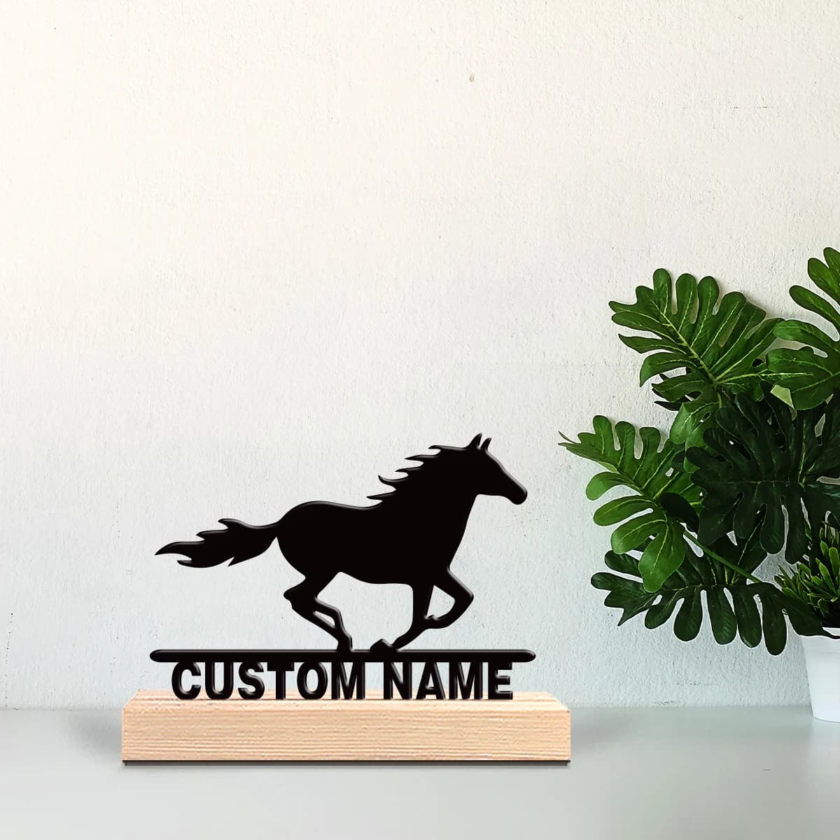 1 custom horse-shaped metal statuette with wooden base, table decoration, gift for artists, perfect for Pai