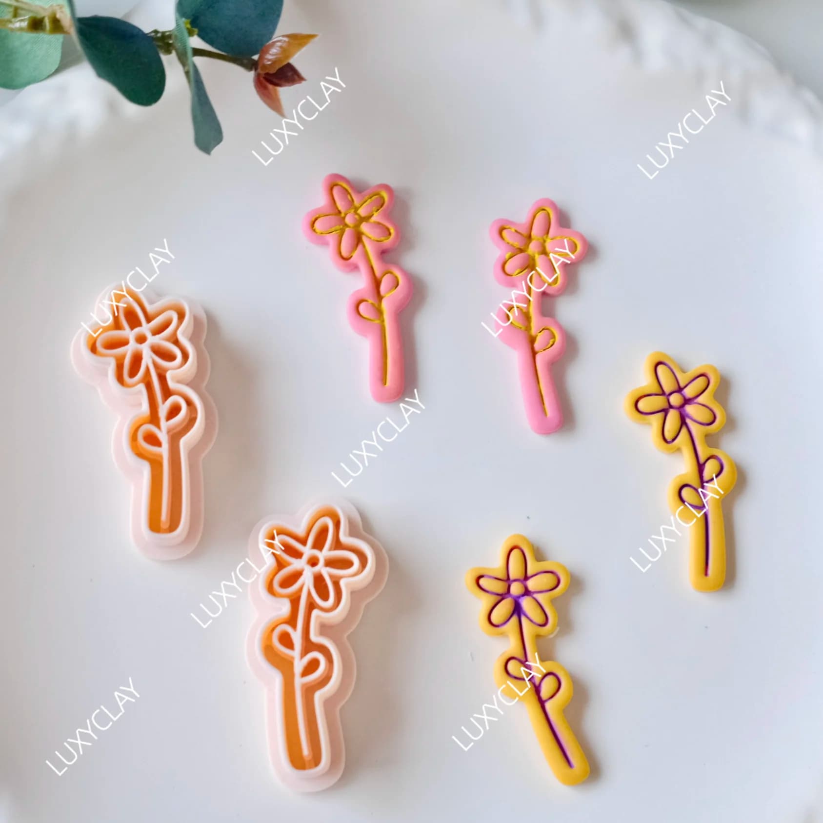 2pcs Daisy Bouquet Shape Polymer Clay Earring Cutters, Embossed Daisy Flower Clay Cutter Molds for Pendant Jewelry Making