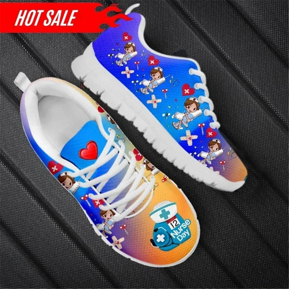 Cute Nurse Cartoon Pattern Flat Shoes for Women Breathable Casaul Mesh Sneakers Lightweight Running Shoes Zapatillas