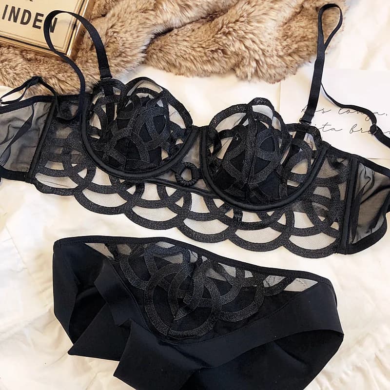 Set intimo donna sexy da 2 pezzi Set reggiseno ultrasottile in pizzo francese Slip reggiseno traspirante estivo con perizoma Lingerie femminile