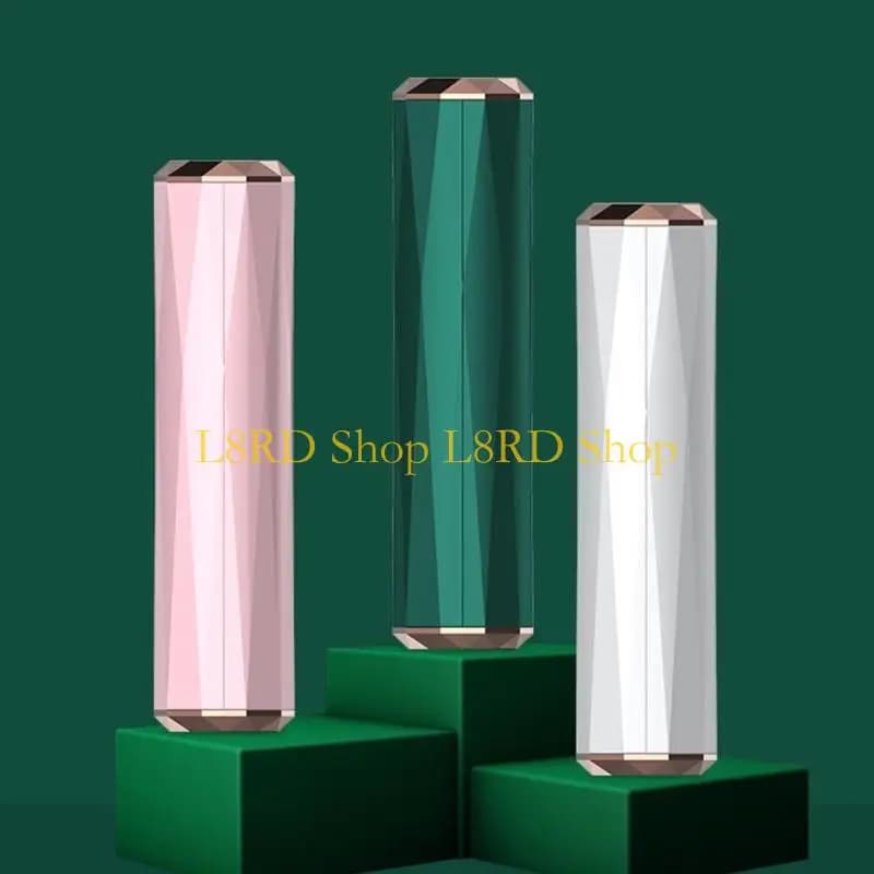 L8RD per i pori sbiancanti per pulizia idratante per il viso per russa russa