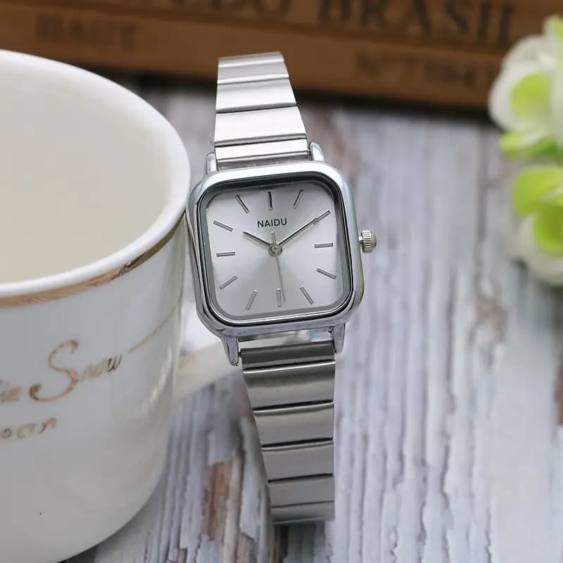 Women's Quartz Watch Luxury Fashion Square Sliver Case Band Roman Numerals Black Dial Women's Watch niche New Ladies Dress Wrist Watch