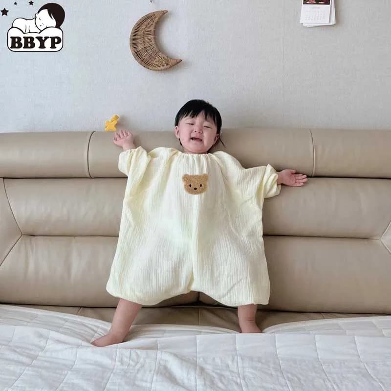 Children's Pjamas Cute Vest Embroidered Bear Cotton Garza Soft Baby Sleeping Bag Long Sleeved Cover
