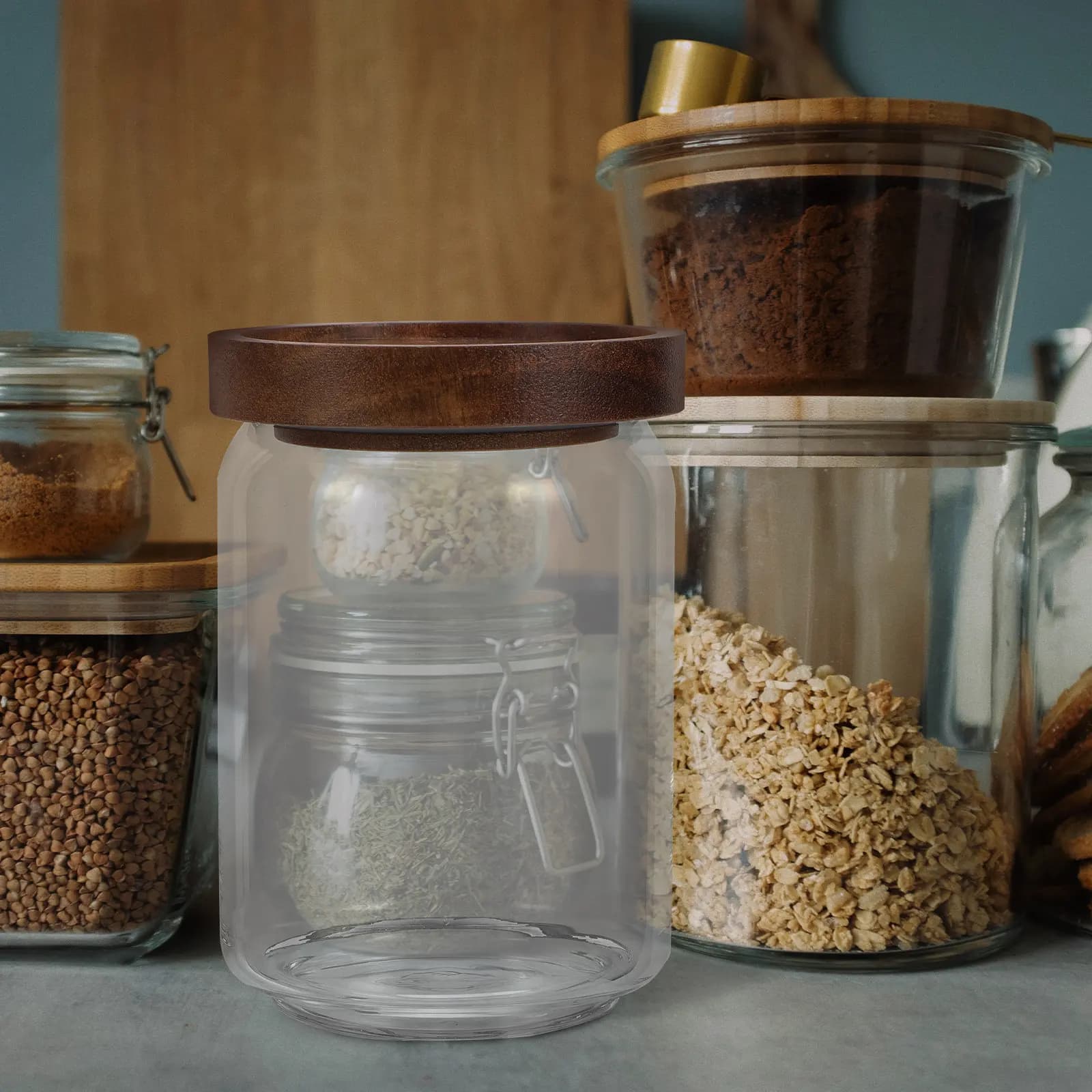 Elegant Clear Glass Sealed Jar with Natural Wood Lid Airtight Tea Storage Canister for Coffee Dried Fruits Nuts Sugar Flour