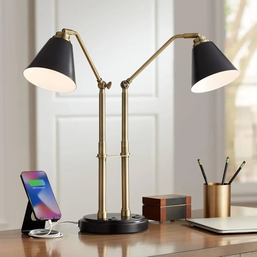 Lampada da Scrivania Possini Euro Design Sentry 23" High Century con Porte di Ricarica USB A+C, in Metallo Nero, Ottone e Oro, LED Regolabile a Cono