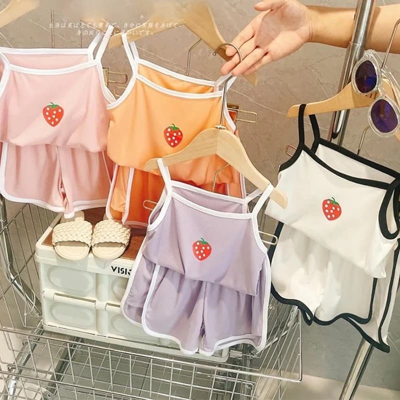 Set di fionda in seta di ghiaccio per ragazza Set di gilet per bambini stile sottile estivo Pantaloncini 3-8 anni Bambini Fragola Abbigliamento per la casa Ragazza Set carino