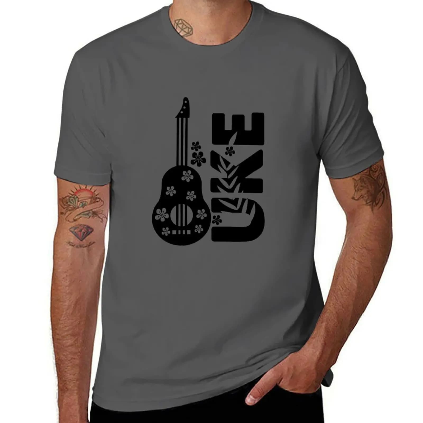 Lover Music Uke Gift Divertente maglietta con ukulele, maglietta casual a maniche corte per le vacanze