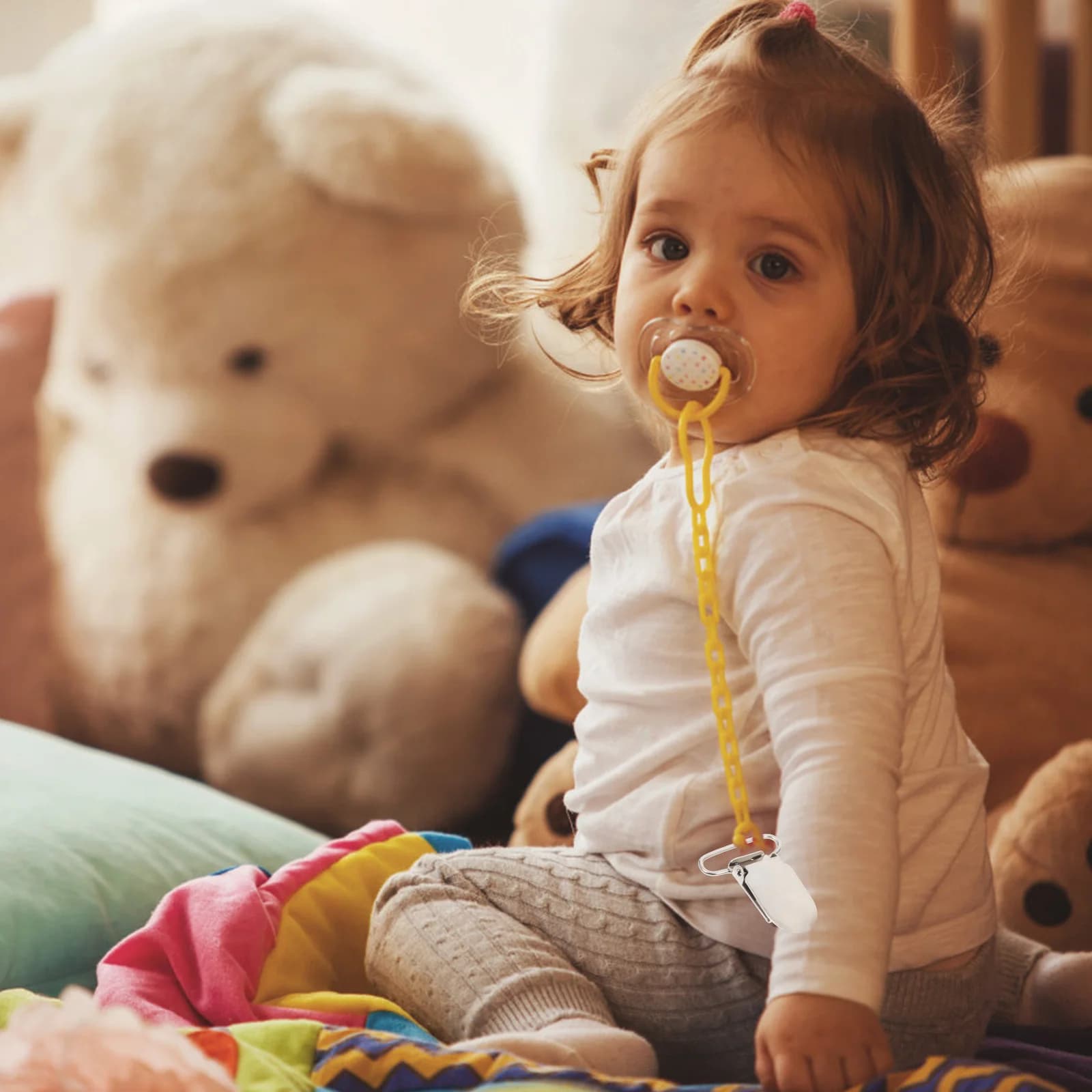 10 Pezzi Clip per Bretelle Neonato, Clip per Ciuccio in Metallo, Piccoli e Leggeri per Vestiti, Bavaglini, Passeggini e Massaggiagengive, Clip Creativa