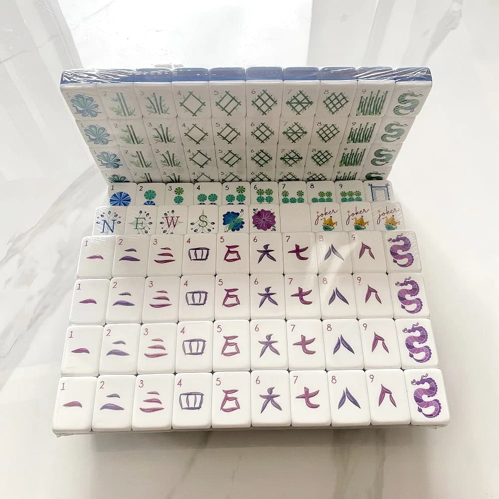In Stock Hot 160 Tiles Gray Engraved American Mahjong Set Acrylic Luxury Portable Mah Jongg for Home Party Entertainment Gift
