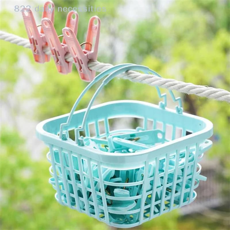 Conveniente Set da 30 Pezzi di Pratiche Mollette in Plastica per Bucato, Organizer per Stendibiancheria, Clip per Trapunte e Asciugamani con Cesto