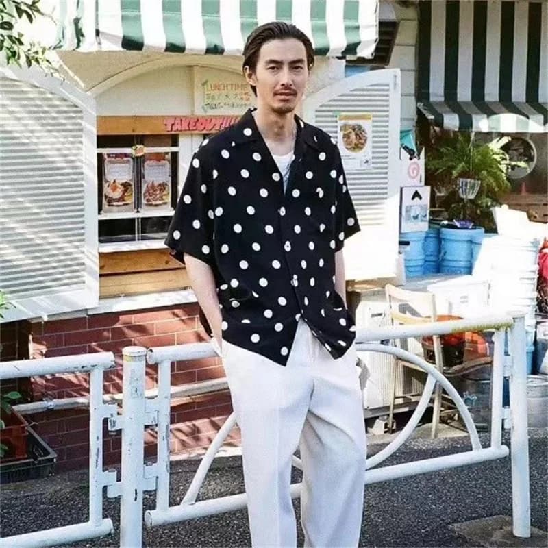 Camicia da uomo a maniche corte casual Hawaii in seta artificiale di marca alla moda popolare Big Wave Dot Glass Ball Heaven Tokyo