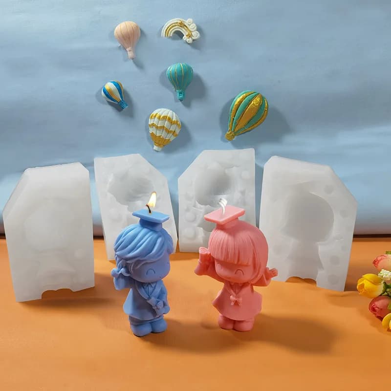 Stampo in Silicone per Bambole Ragazzo/Ragazza con Abiti da Laurea, Stampo per Candele Aromaterapiche Fai da Te, Stampi in Resina per Decorazioni Cartoon M740