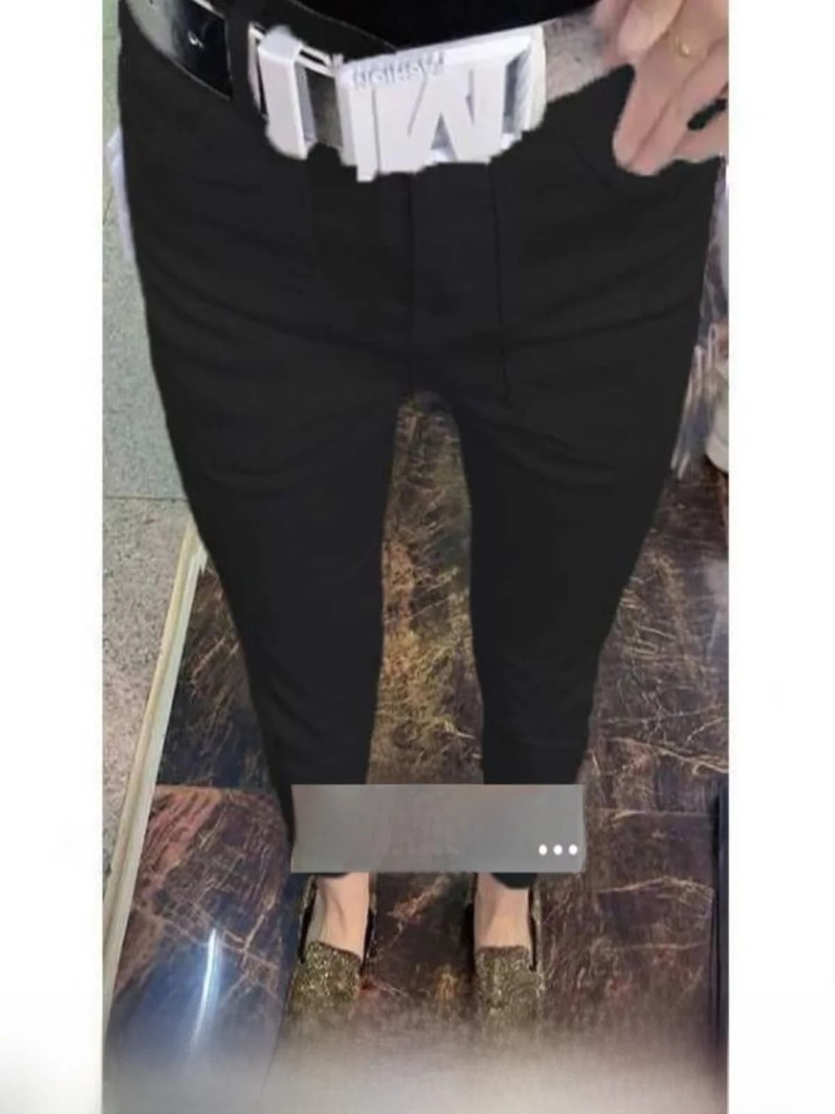 Slim Fit High Waist Nine Points Jeans Women's Fashionable Summer Thin Style 2026 Trendy Harajuku Style Pure Color Zipper