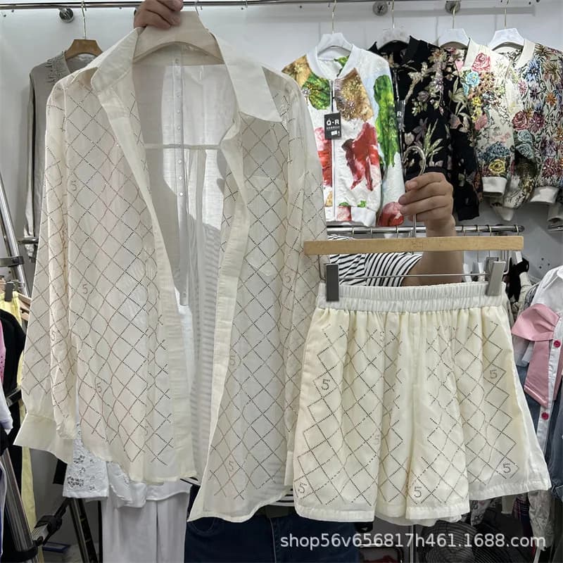 Women Plaids Diamond Beaded Chiffon Shirts Rhinestones Checkboard Blouse Crystal Sunscreen Tops + Elastic Waist Shorts 2Pcs Set