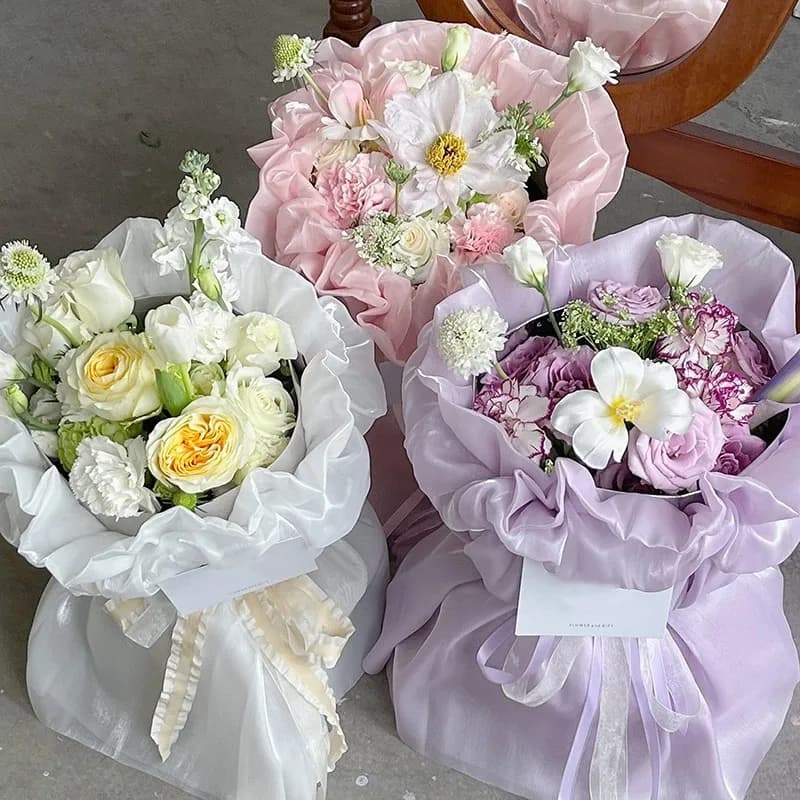 Pellicola Elastica per Confezioni a Tema Principessa, Carta da Imballaggio Floreale con Perle e Fiori di Seta per Bouquet e Negozi di Fiori
