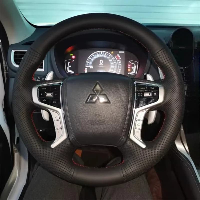 For Mitsubishi Pajero Sport III Montero 2015-2022 Wear-resistant car cover in real black leather hand sewn