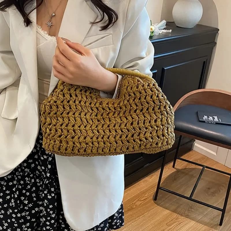 Elegant Luxury Woven Clutch Bag Large Capacity Simple Texture Women Handbag Straw Beach Bag Wallet Travel