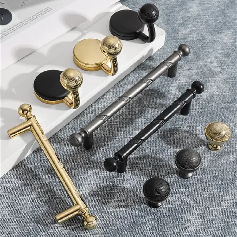 Maniglie per mobili da cucina in oro nero di lusso moderno e leggero, manopole per cassetti, guardaroba, cassettiere, ferramenta per porte dei mobili