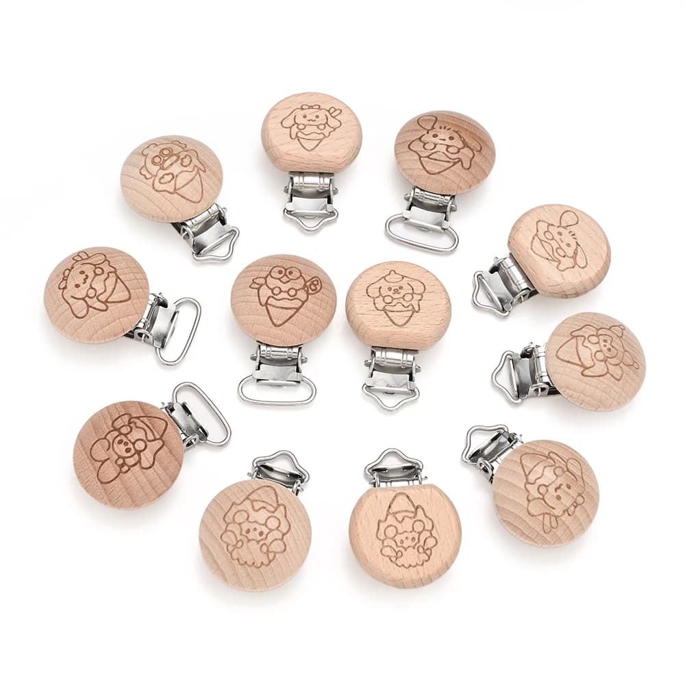 9Pcs Sanrio 30mm Round Flat Mouthed Wooden Pacifier Clip For Food Grade Baby Teether Chew Toys DIY Pacifier Chain Dummy Holder