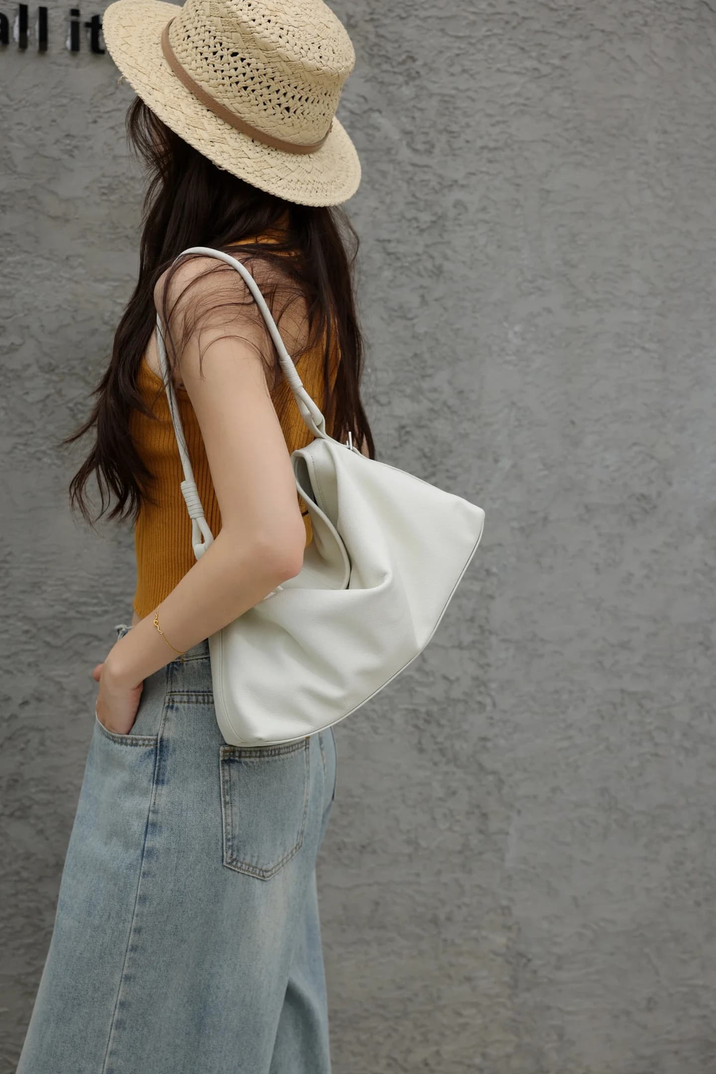 2026 New Top-grain Soft Cowhide Hobo Bag, Relaxed Style Casual Commute Genuine Leather Shoulder Tote & Crossbody Bag for Women