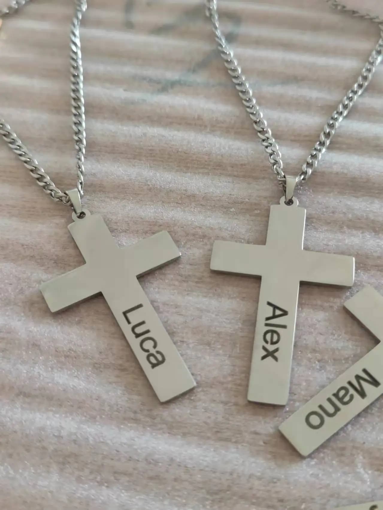 Custom Necklaces for Men Round Name Necklace with Stainless Steel Laser Engraving Boy Girl Custom Birthday Jewelry Gift