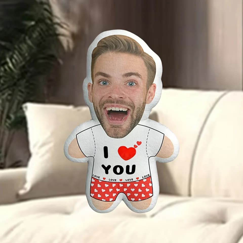 Cuscino in peluche personalizzato “Ti amo” Design stampato in 3D Realizzato con morbida fibra di poliestere La perfetta scelta regalo per le vacanze.