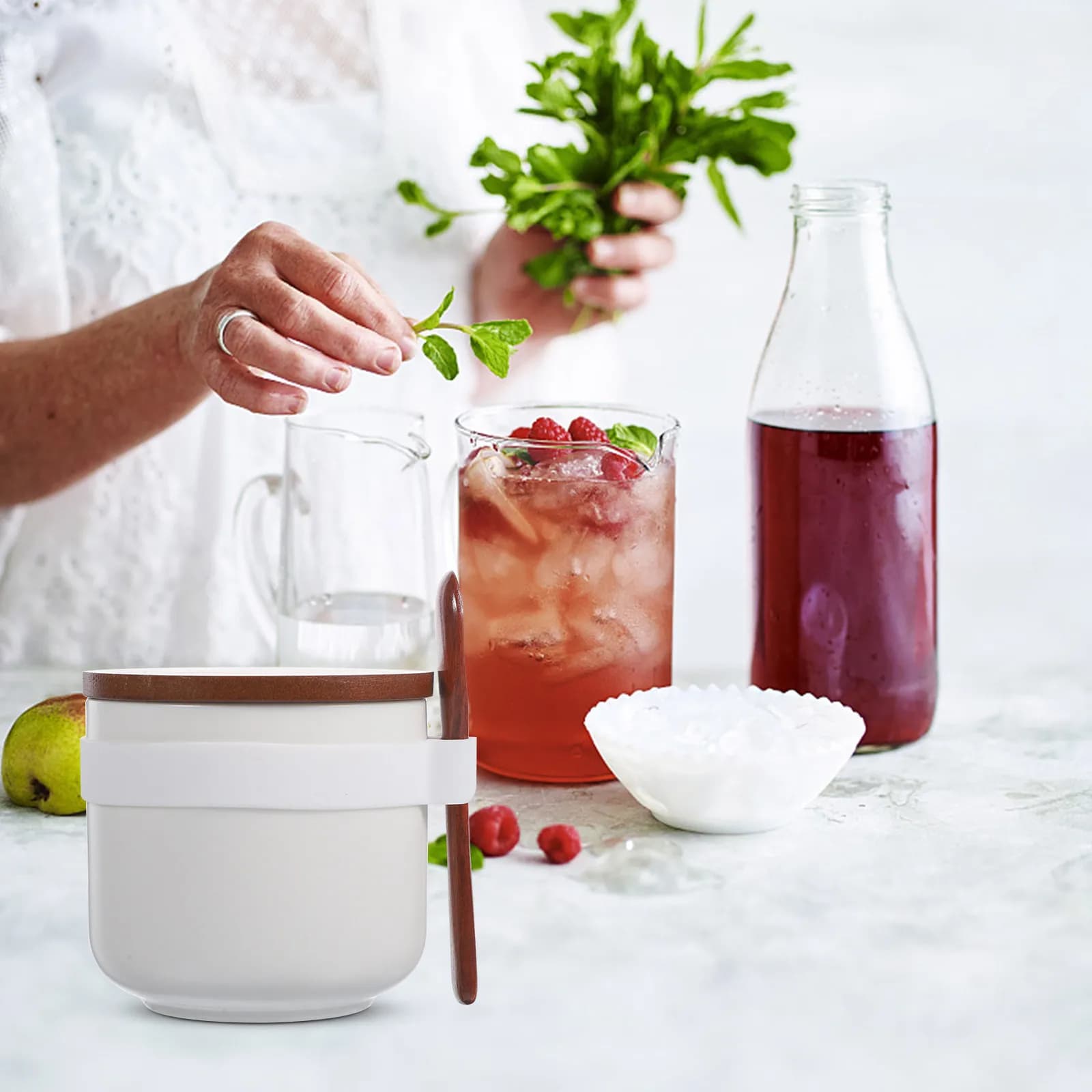Set di barattoli per condimenti in ceramica da 150 ml, finitura opaca, contenitore per spezie da cucina, porta cucchiaio in legno, dispenser per sale e pepe per la casa